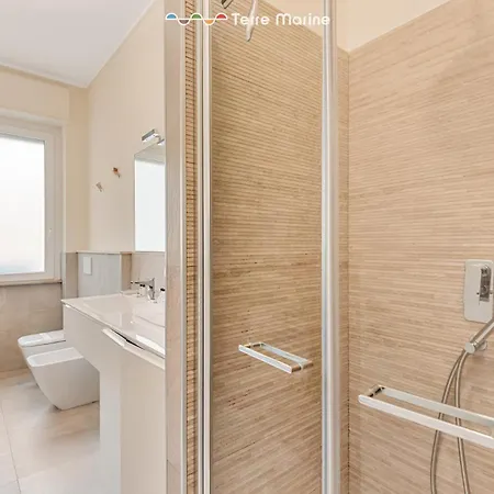 The Star, Terremarine La Spezia